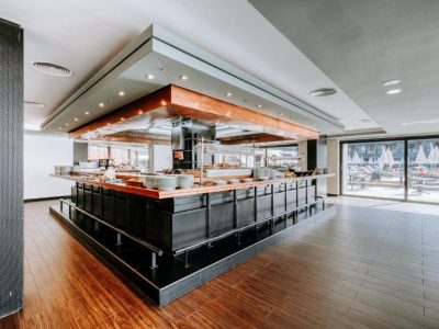 restaurant-retreat